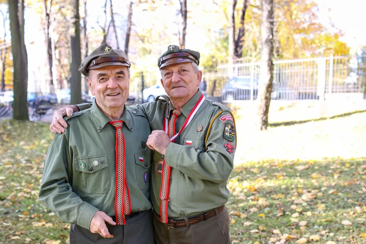 KS Korzenie - Przyjaźń